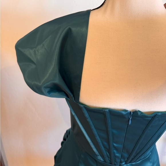 House of CB Loretta style Satin Corset Dress NWT Emerald Peacock green NEW sz S - Picture 6 of 15